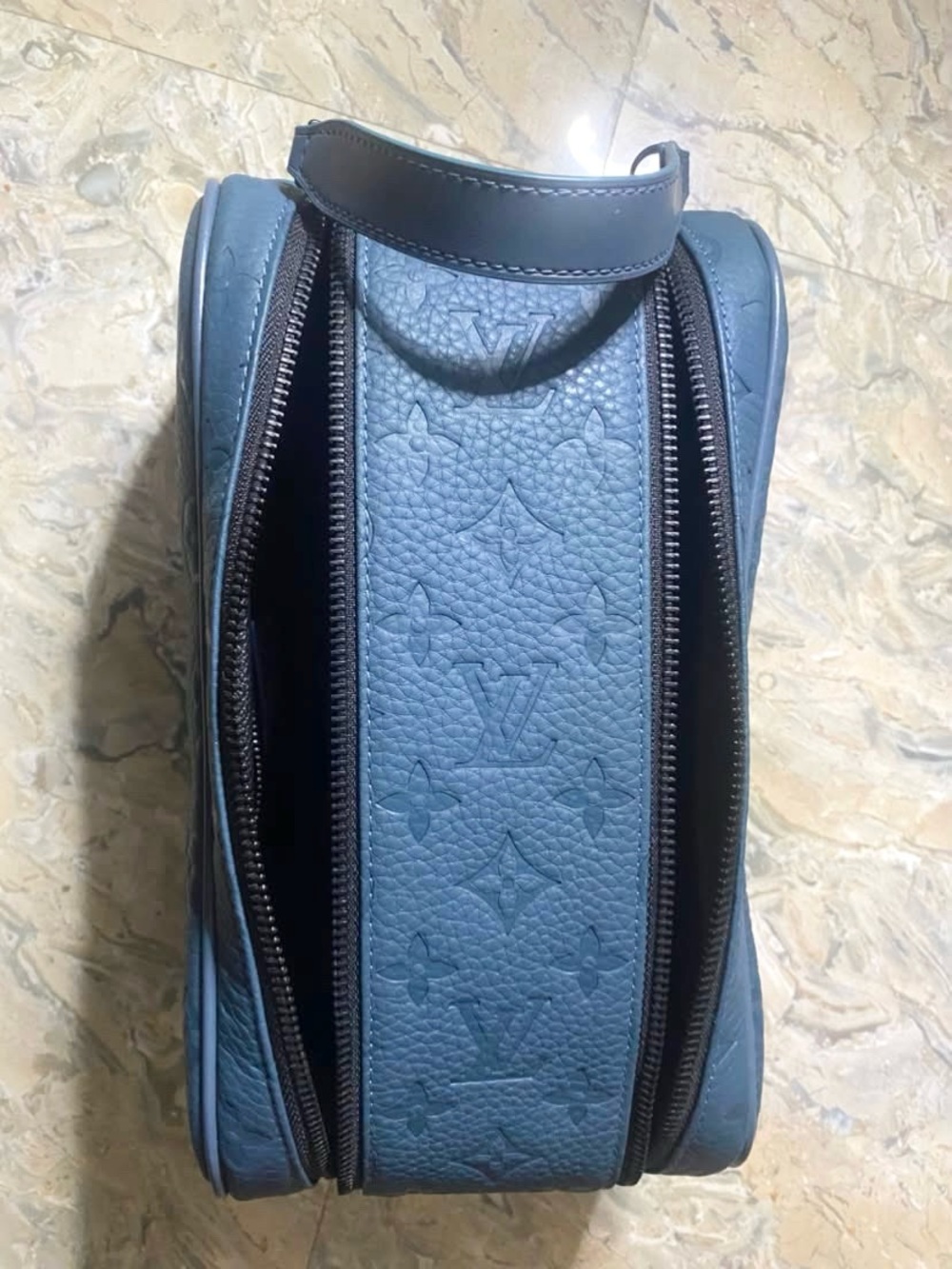 Louis Vuitton Blue Monogram Leather Men’s Dopp Kit Ne